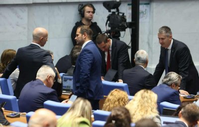 Решиха го: Депутатите забраниха износа на горива от България