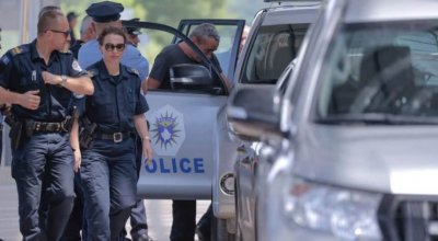 Намушкаха българин от офиса на ЕС в Косово