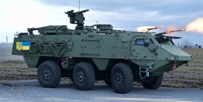 Латвия дари 21 бронетранспортьора на Украйна