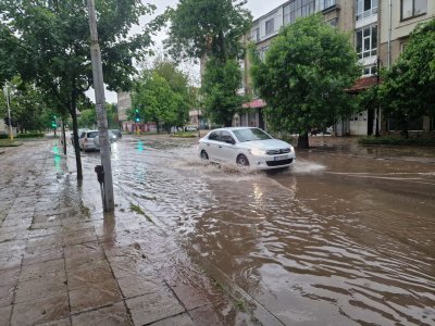 Иде потоп до дни 