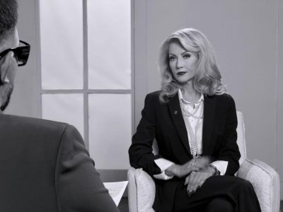 Мис Баба: Бях изнасилена, загубих син, с Вальо Топлото имах голяма любов