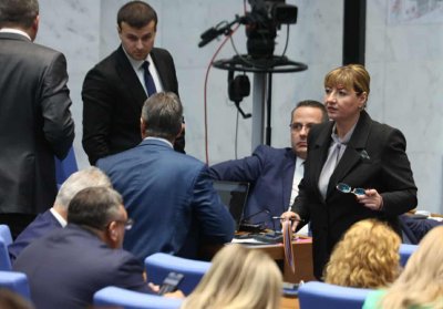 Парламентът отхвърли промените, целящи контрол над прокуратурата