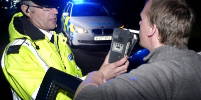 Хванаха 16 пияни и 9 дрогирани зад волана през изминалия ден