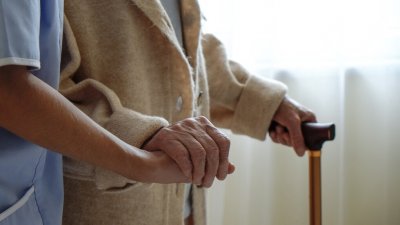 РЗИ влезе в дома за възрастни в Поморие