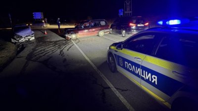 Катастрофа с пострадали на пътя Хасково–Кърджали (СНИМКИ)