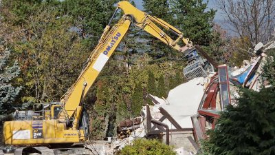 Убийства, оргии и сатанински строфи: Какво погребаха в Боянските сараи?