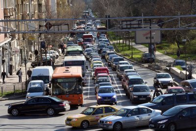 Изчисли си сам данъка на колата (КАЛКУЛАТОР)