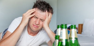 Руски токсиколог: Не лекувайте махмурлука с бира!