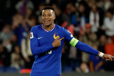 Мбапе - най-младият, достигнал кота 400