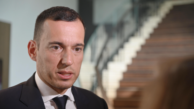 Александър Симов: Терзиев превърна София в мръсен паркинг, а столичани - в портфейли за скубане