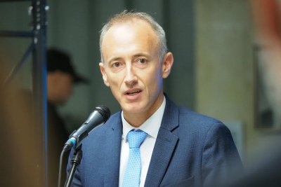 Министър Вълчев: Все повече родителите от малцинствата искат образование за децата си