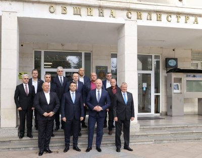 Желязков обеща пълна подкрепа на общините и местната власт