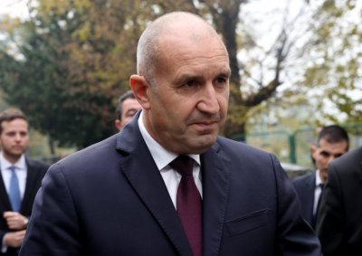 Румен Радев ще участва в празника на Сухопътните войски в Гургулят