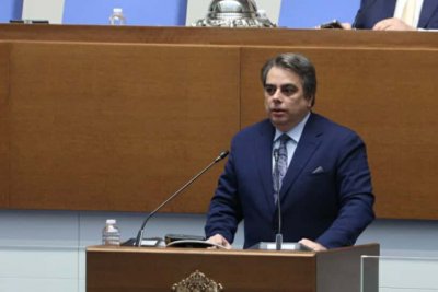 ИЗВЪНРЕДНО: Парламентът ще гледа Бюджет 2026 в петък