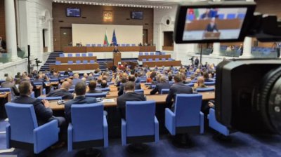 8000 лв. достига основната заплата на депутатите, без добавките