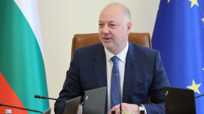 Коледни надбавки? Ако има възможност 