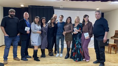 Поетът Борис Гуляшки възкръсна на сцената и на екрана