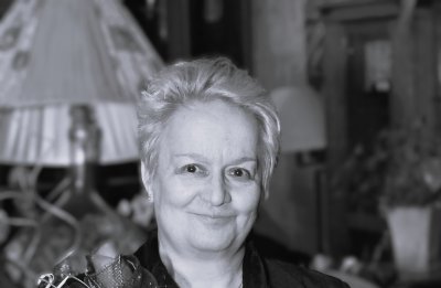 Тежък КОВИД-19 уби Алена