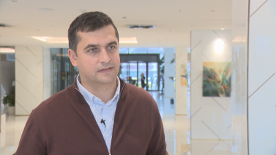 Румънски журналист: Заплатите у нас са много по-високи от тези в България, но горивата ни са по-скъпи