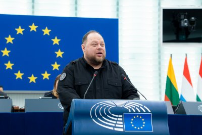 Украйна е категорична: Нашата земя не е за продан