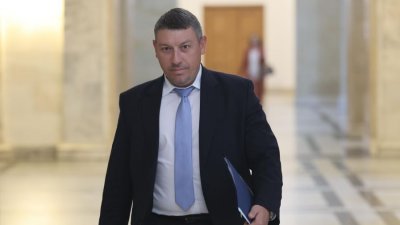 СКАНДАЛ: Дебатът за шефa на ДАНС осветли нови кремълски връзки 