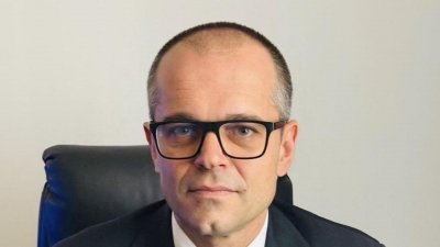 Шефът на КЗП: Не е сигурно увеличението на цената за паркиране