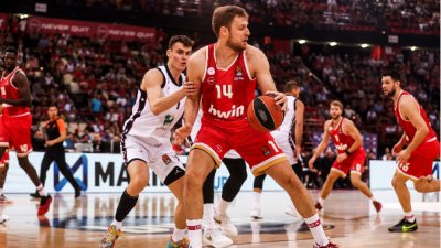 България без Саша Везенков срещу Армения