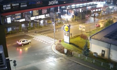 Първо в Lupa.bg: Джигит размаза като куче инвалид на пешеходна пътека в София (ВИДЕО)