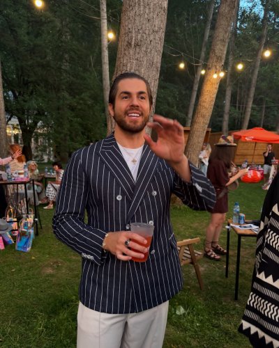 Актьорът Иво Аръков плати 120 лева за паркиране на паркинга