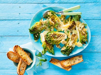 Маруля с кедрови ядки и ментово олио