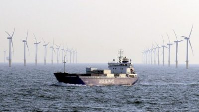 Прихванаха два руски кораба край бреговете на Обединеното кралство