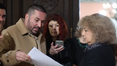 Бащата на Сияна връчи искане за оставка на председателя на ВКС