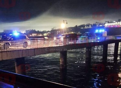 Жена скочи от моста в Бургас и се удави пред много свидетели