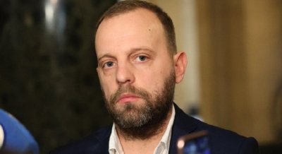 Прокурор Иво Илиев се възстановява от побоя под грижите на охрана