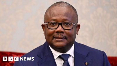 Сваленият президент на Гвинея драсна в Конго 