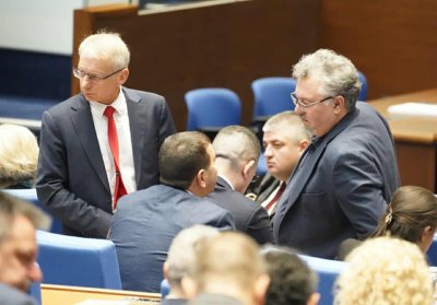 Депутатите антикорупционни реформи в държавните предприятия