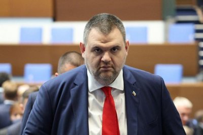 Пеевски призова КЕВР да спре поскъпването на водата от 1 януари