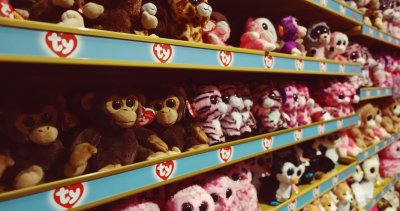 ЕП прие регламент с нови правила за безопасност на детските играчки