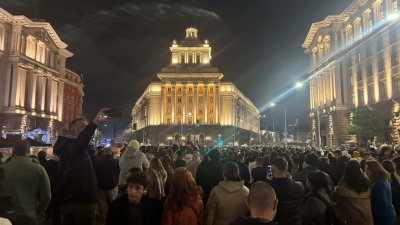 Все още не е ясен броят на задържаните след протеста пред парламента