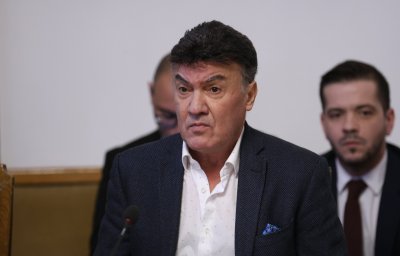 Боби Михайлов е адекватен и контактен, Божинката го окуражи