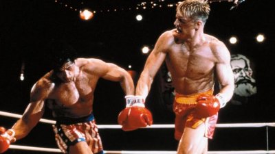 Долф Лундгрен счупил няколко ребра на Силвестър Сталоун на снимките на „Роки IV“