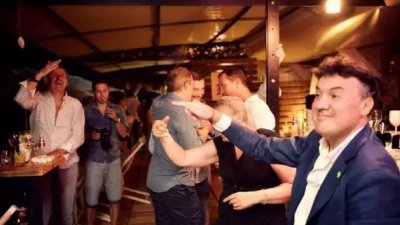 РЕТРО БОМБА: Първата жена на Боби Михайлов избягала, като разбрала, че е ром!