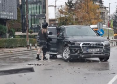 Катастрофа с Ауди на Симеоновско шосе (СНИМКА)