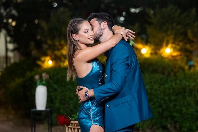 Ох, нова баня, ох, нов кеф: Натали и Орлин голи заедно в „Ергенът“