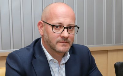 Радан: Тревожно е, че президентът заема антиевропейска позиция