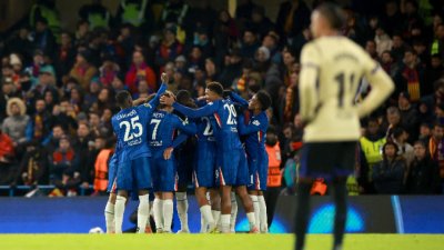 Челси се подигра с Барса