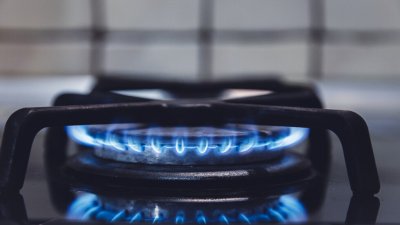 КЕВР утвърди по-ниска цена на газа за декември