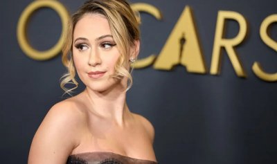 Мария Бакалова се върна в България, за да участва в протеста