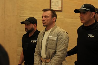 Заради нова експертиза: Отложиха мярката на д-р Хасърджиев и аверите му, участвали в гей оргия с насилие