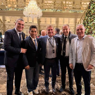 Нормално преди жребия за СП: Ицо Стоичков заедно с най-големите! (СНИМКИ)